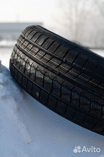 Zmax Icepioneer 868 195/60 R14 86H