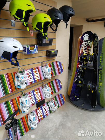 Прокат сноубордов, туристического снаряжения