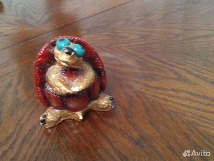 Керамическая фигурка