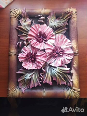 Картина из кожи