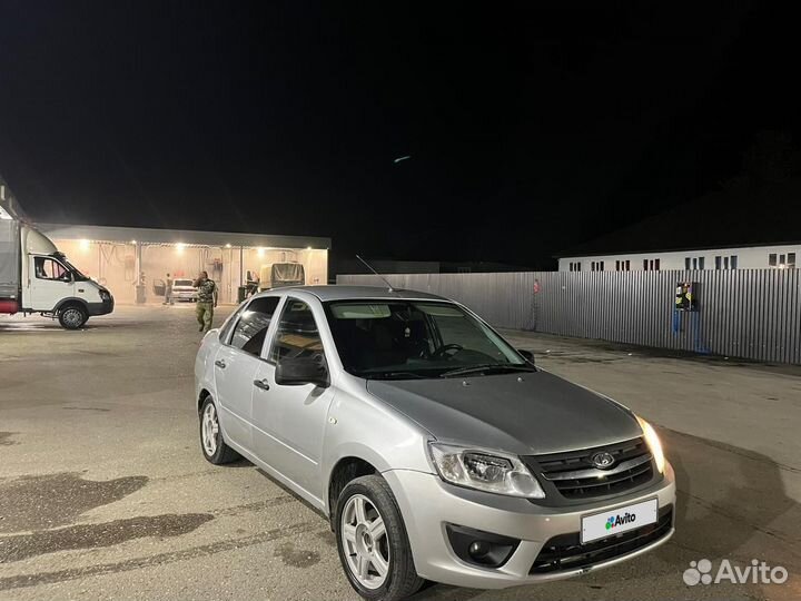 LADA Granta 1.6 AT, 2013, 241 245 км