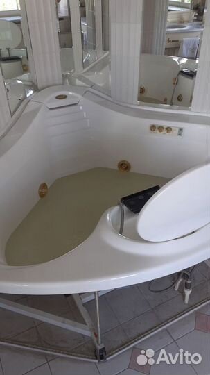 Установка/ремонт душевых кабин и джакузи