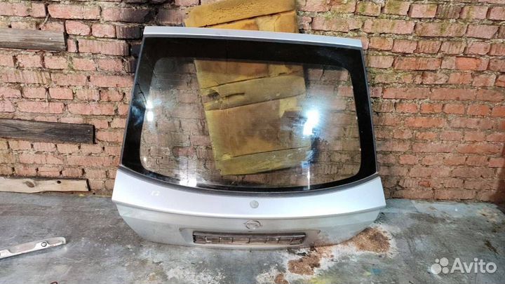 Крышка багажника со стеклом Opel Astra G 2003