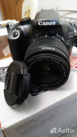 Зеркальный фотоаппарат canon