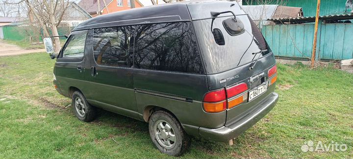 Задние пружины Toyota town ace