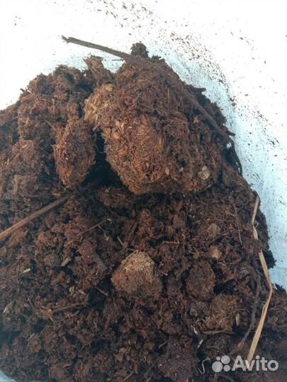 Конский навоз,перегной доставка навалом и в мешках