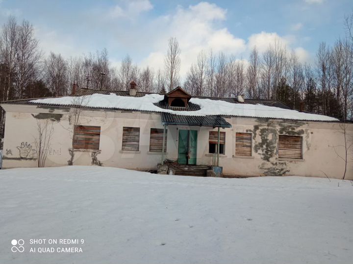 Здание, 240 м²