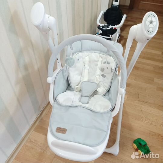 Стульчик-качалка Carrello Triumph 3 в 1