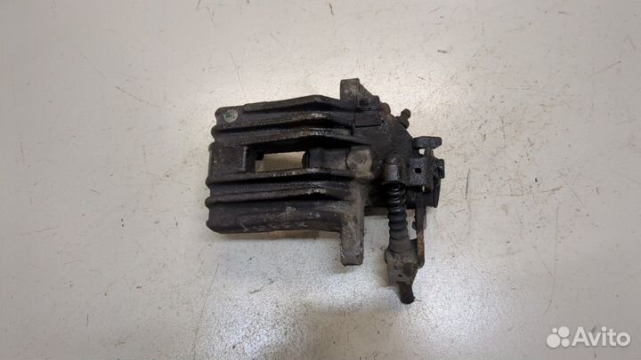 Суппорт Audi TT (8N), 2004