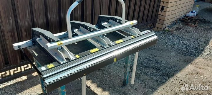 Листогиб Germes mini 1,25 м