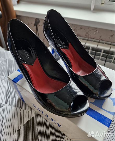 Туфли лаковые