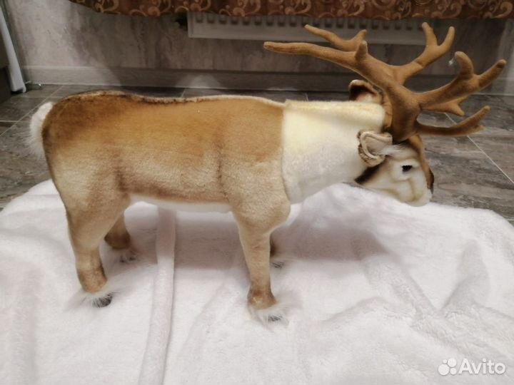 Олень северный, реалистичная игрушка