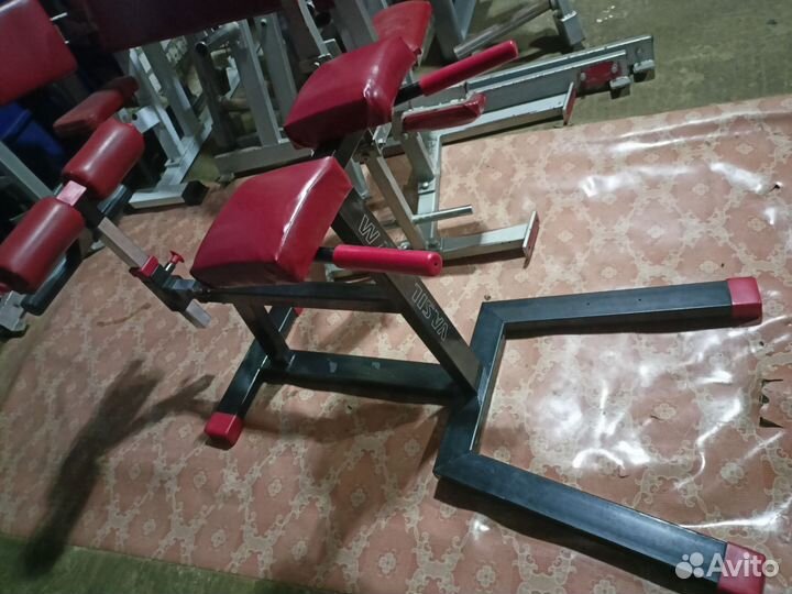 Тренажер для гиперэкстензии