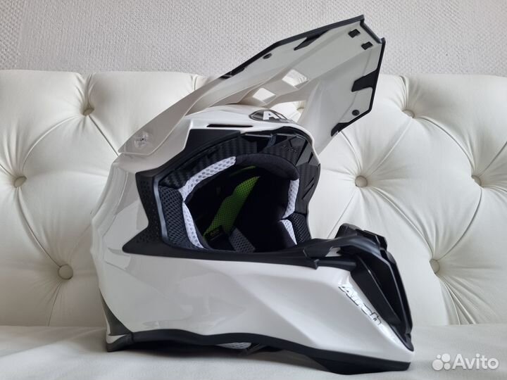 Новый Кроссовый шлем Airoh Twist 2.0 White