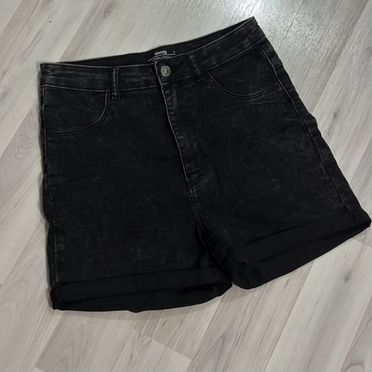 Шорты Sinsay (L)