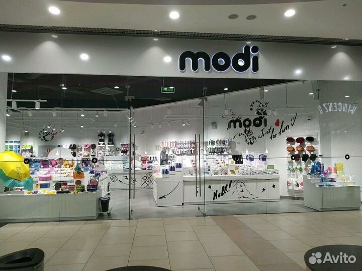 Продавец кассир магазин modi fun shop сбс Мегамолл