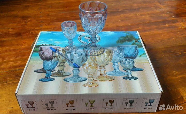 Набор бокалов и рюмок