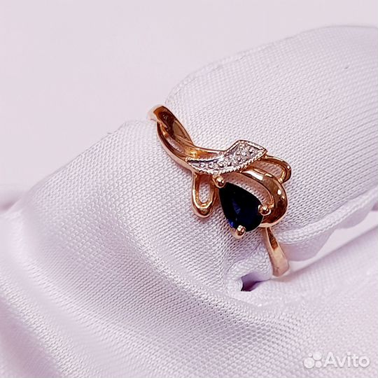 Золотое кольцо с камнем 16,5р