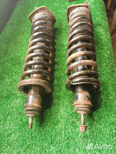 Стойка амортизатор задняя Mercedes w163 ml320