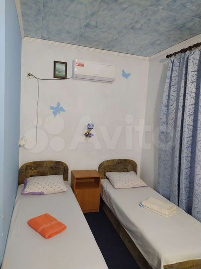 Комната 18 м² в 4-к., 2/2 эт.