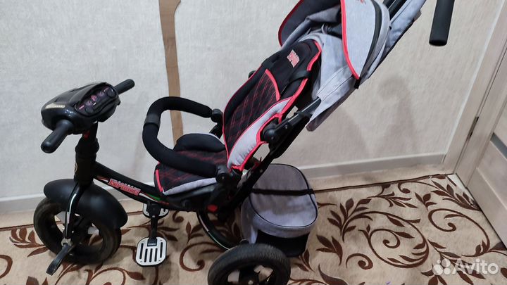 Трёхколёсный велосипед - коляска