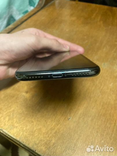 iPhone X, 256 ГБ