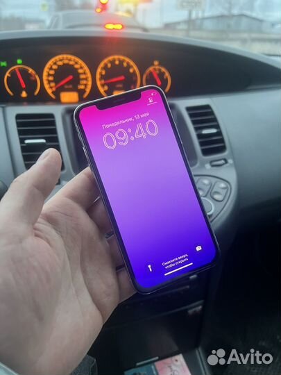 iPhone X, 64 ГБ