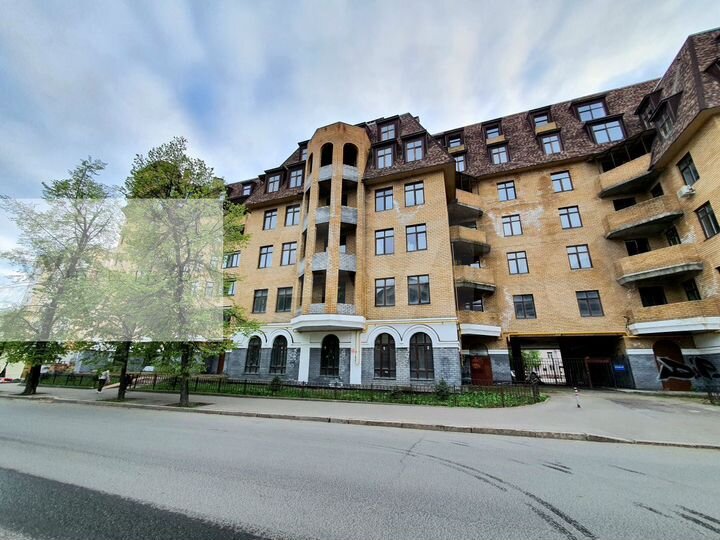 Коммерческое, центр Казани на 1 линии 1 этаж