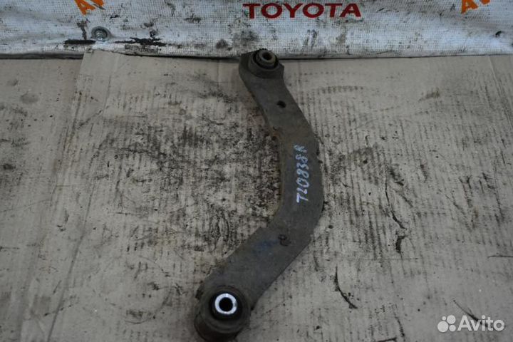 Рычаг подвески задний правый Dodge Caliber 1