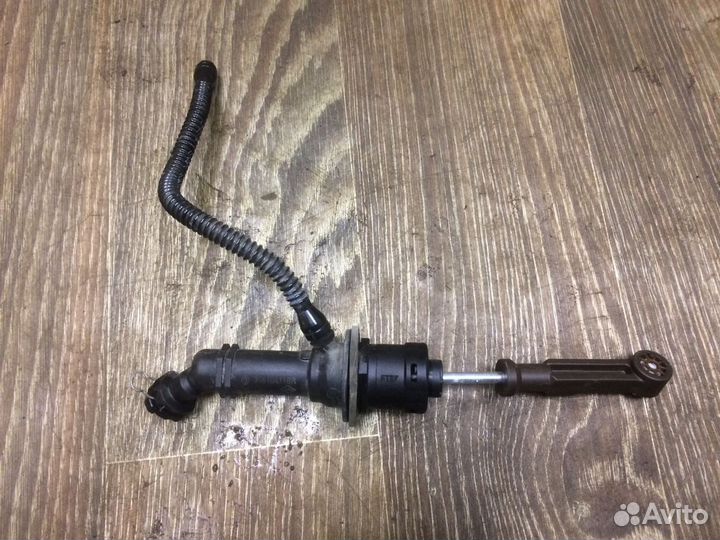 Цилиндр сцепления главный Renault LADA