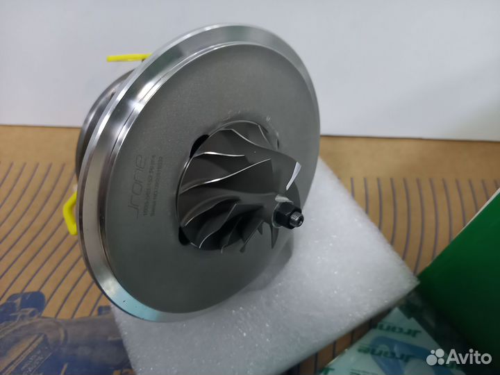 Картридж турбины Jrone 1000040152 mercedes W 212