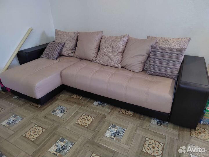 Продаю диван бу