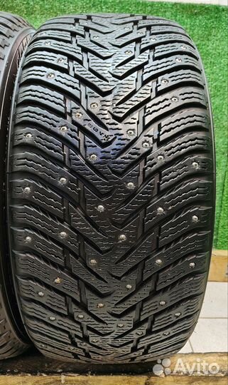 Nokian Tyres Hakkapeliitta 8 255/55 R19