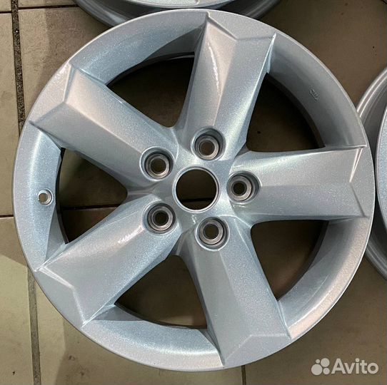 R16 диски 5x114.3 оригинал Nissan Renault