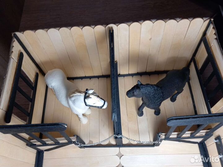 Конюшня для schleich