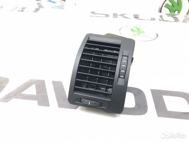 Воздуховод торпеды левый Skoda Octavia A5 (1Z) 1.4
