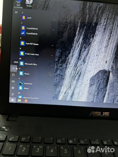 Ноутбук asus