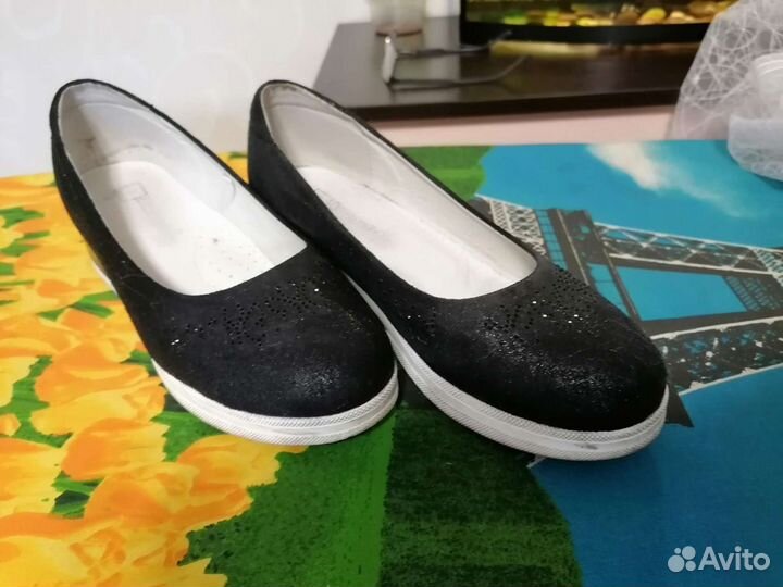 Туфли для девочки 36