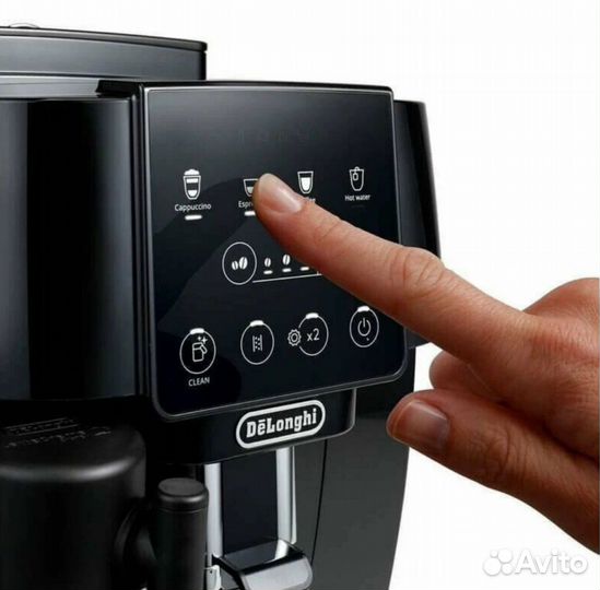 Кофемашина автоматическая Delonghi ecam220.60.b