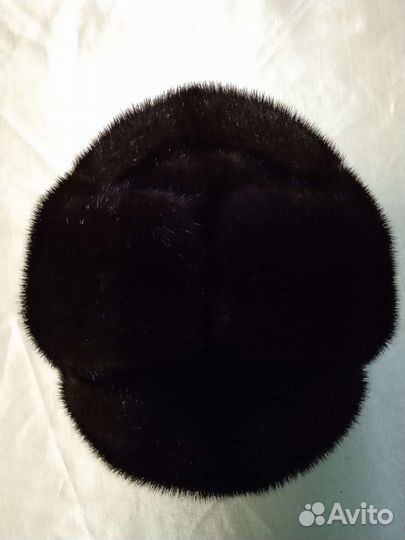 Женская шапка