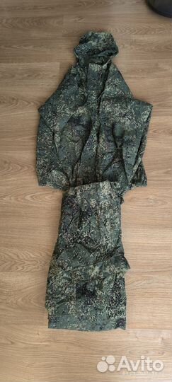 Продаю демисезонный костюм производства вкпо