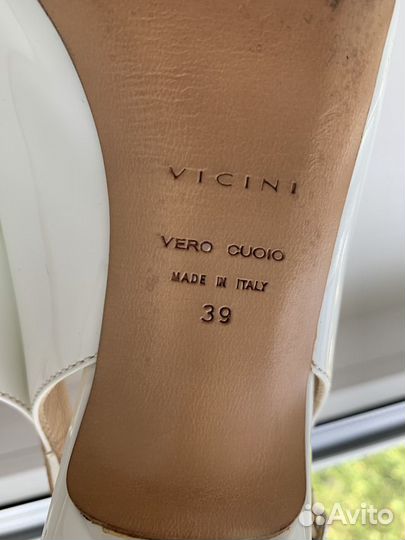 Босоножки Vicini 39 р