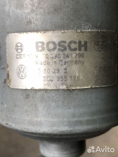 Моторчик стеклоочистителя VW Phaeton правая