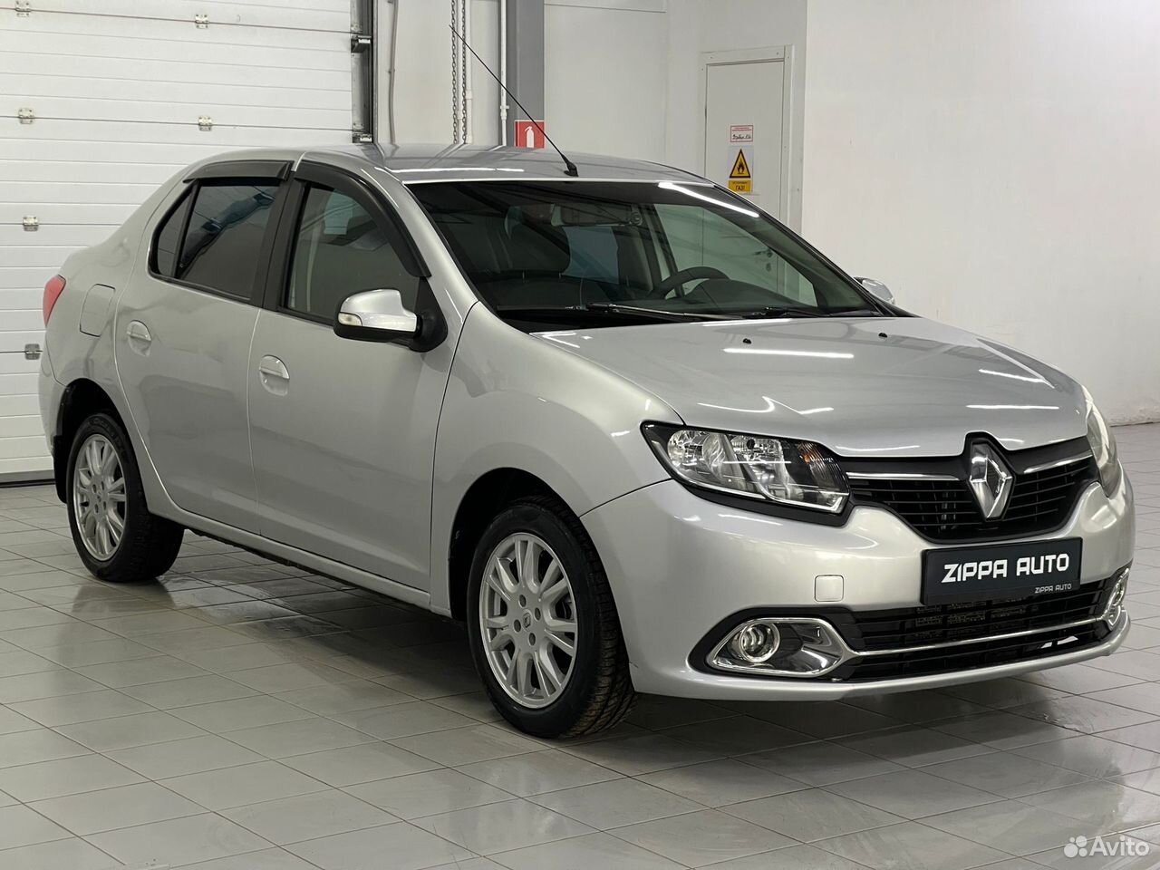 Renault Logan 1.6 MT, 2015, 117 965 км