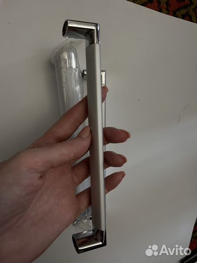 Мебельные ручки