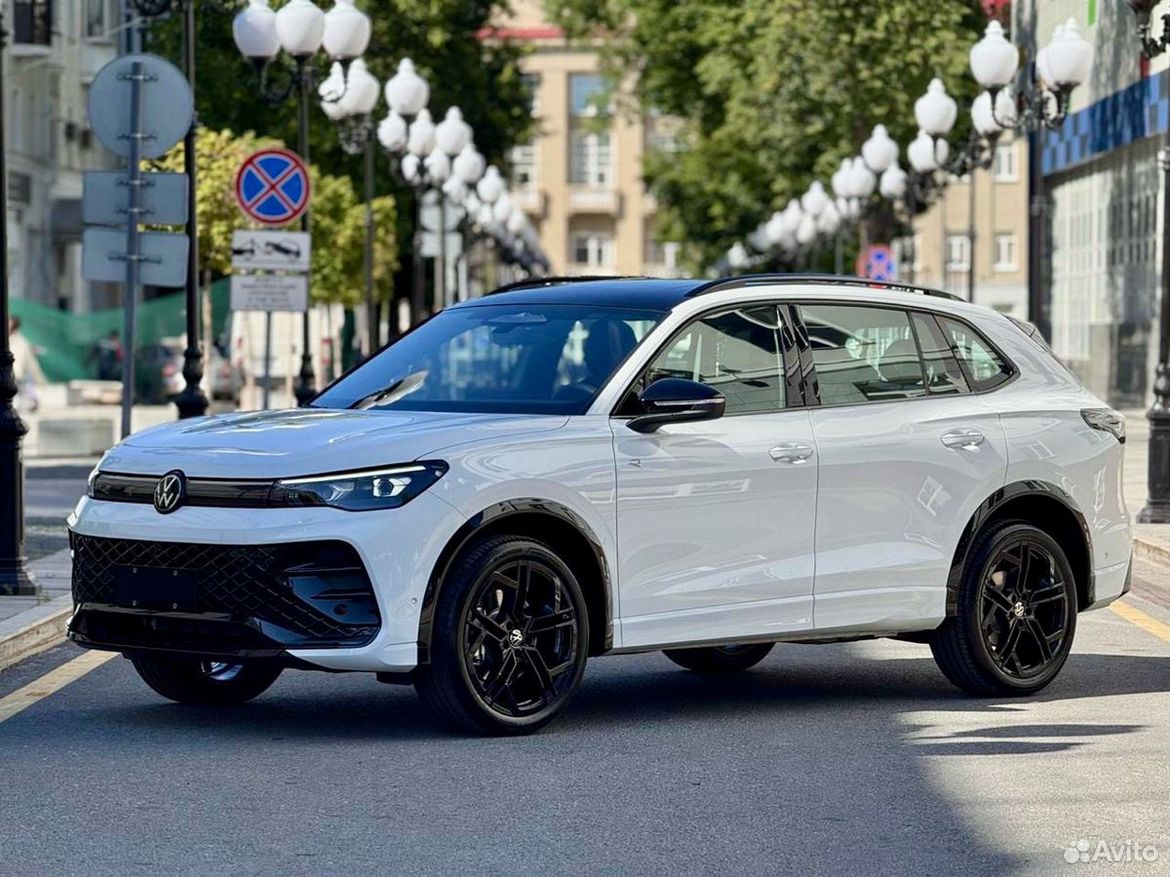 Volkswagen Tiguan L 2.0 AMT, 2026, 1 км