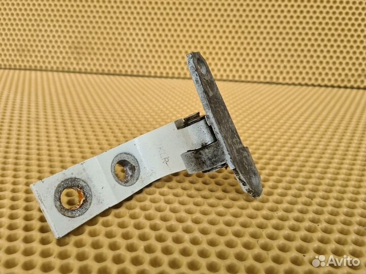 Петля двери задняя правая Infiniti Ex G Qx56