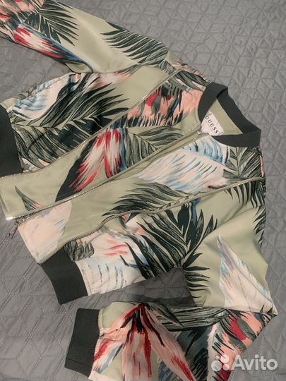 Олимпийка ветровка guess