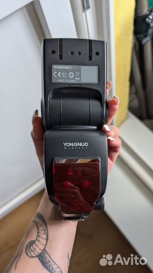 Накамерная вспышка Yongnuo Speedlite YN685