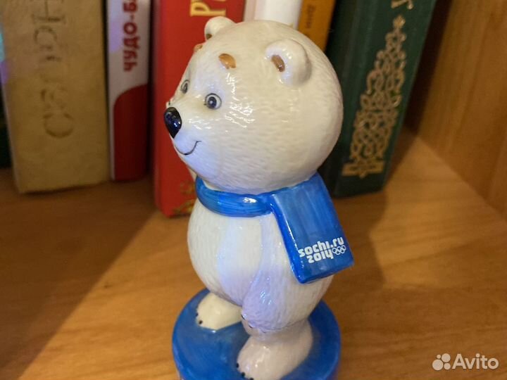 Фарфоровые статуэтки мишка олимпийский сочи 2014